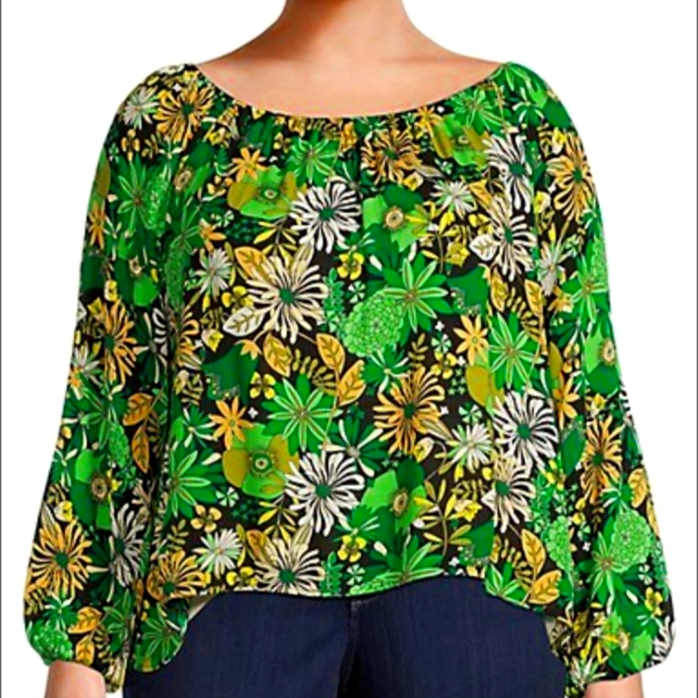 Floral print boho blouse from Hudson bay new with tag very nice